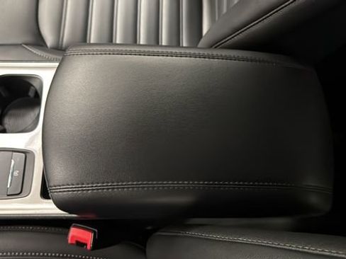 Used 2024 Ford Edge SEL w/ Convenience Package AWD/4WD image 20