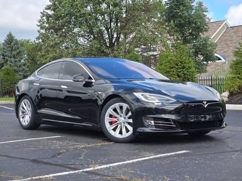 Used 2018 Tesla Model S P100D AWD/4WD image 2