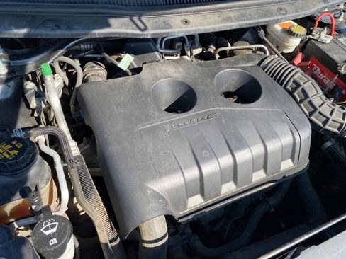 Used 2018 Ford Explorer Limited image 22