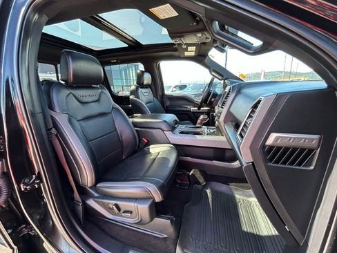 Used 2018 Ford F150 Raptor w/ Equipment Group 802A Luxury AWD/4WD image 40