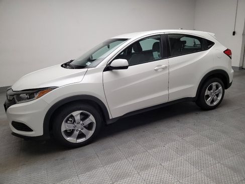 Used 2022 Honda HR-V LX image 2