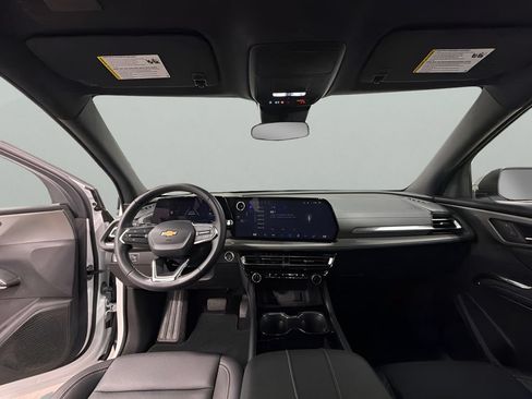 Used 2026 Chevrolet Traverse LT AWD/4WD image 14