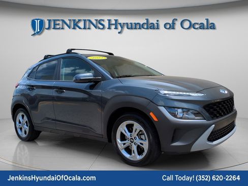 Used 2022 Hyundai Kona SEL image 9
