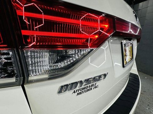 Used 2015 Honda Odyssey Touring image 43