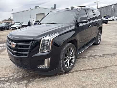 Used 2020 Cadillac Escalade Luxury w/ Escalade Sport Edition image 1