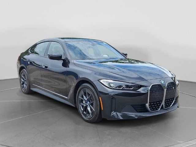 Used 2023 BMW i4 eDrive40 w/ Premium Package RWD image 1