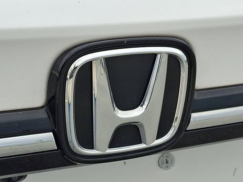 Certified 2024 Honda Odyssey EX-L image 30
