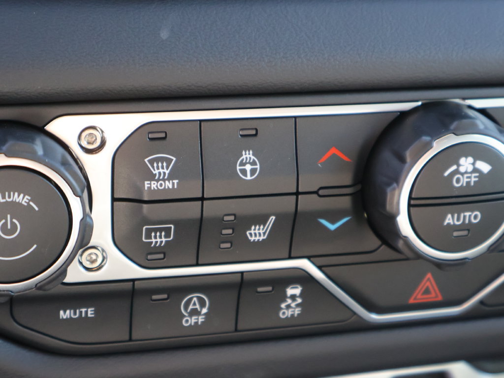 Used 2026 Jeep Gladiator Rubicon AWD/4WD image 36