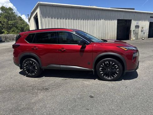 Used 2026 Nissan Rogue Dark Armor FWD image 4