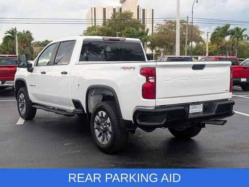 Used 2024 Chevrolet Silverado 2500 Custom w/ Custom Value Package AWD/4WD image 5