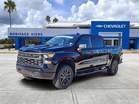 New 2026 Chevrolet Silverado 1500 Custom Trail Boss w/ Turbomax Blackout Package image 2