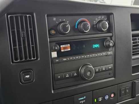 New 2025 Chevrolet Express 3500 w/ Driver Convenience Package image 19