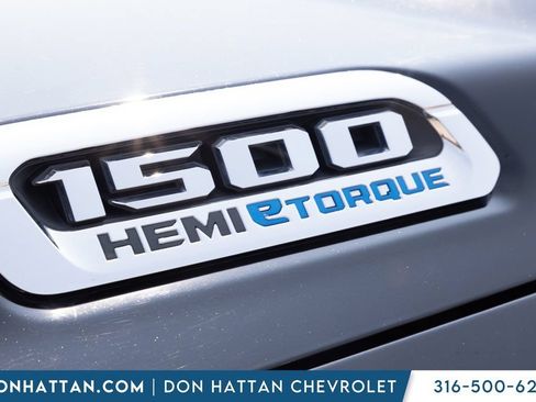 Used 2022 RAM 1500 Laramie AWD/4WD image 33