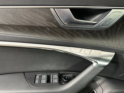 Used 2023 Audi A7 3.0T Premium w/ Convenience Package image 10