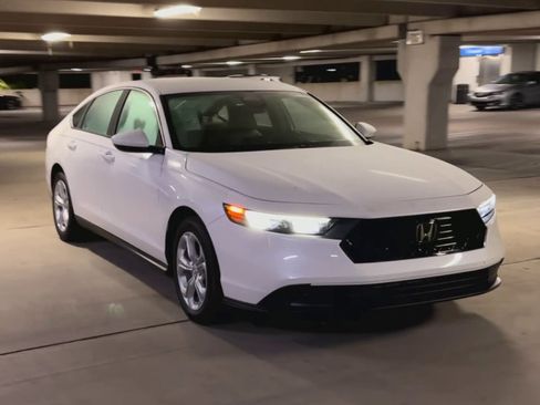 Used 2024 Honda Accord LX image 3