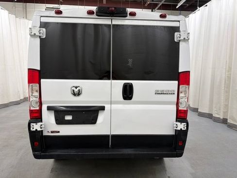 Used 2025 RAM ProMaster 2500 w/ U-Haul Equipment Group FWD image 5