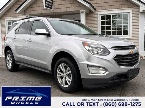 Used 2017 Chevrolet Equinox LT w/ Convenience Package FWD image 1