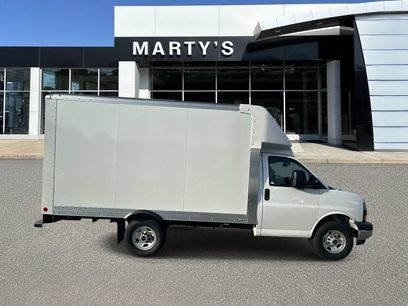 New 2025 GMC Savana 3500 w/ Power Convenience Package