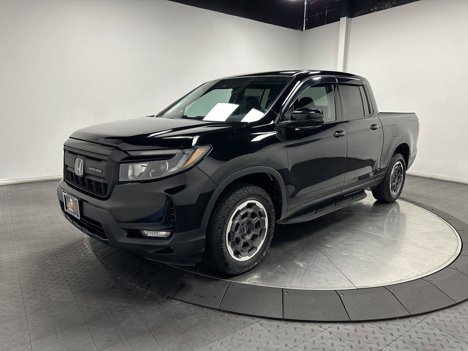 Certified 2024 Honda Ridgeline Sport+ image 1