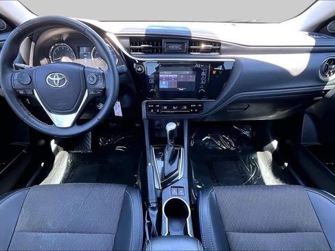 Used 2017 Toyota Corolla SE w/ Carpet Mat Package (TMS) FWD image 15