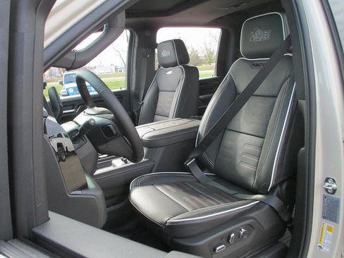 New 2026 GMC Sierra 2500 AT4X w/ AT4X AEV Edition image 12