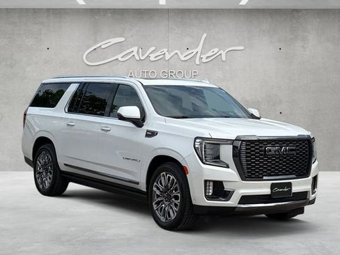 Certified 2024 GMC Yukon XL Denali Ultimate AWD/4WD image 2