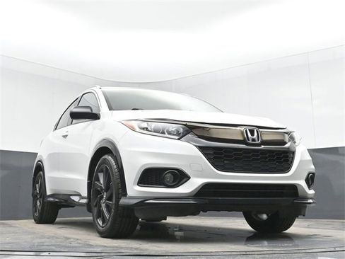 Used 2022 Honda HR-V Sport image 41