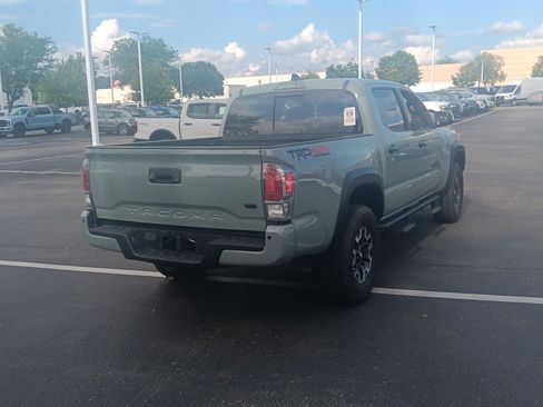 Used 2023 Toyota Tacoma TRD Off-Road w/ Advanced Technology Package AWD/4WD image 5