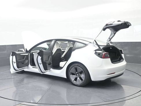Used 2021 Tesla Model 3 Standard Range Plus RWD image 71