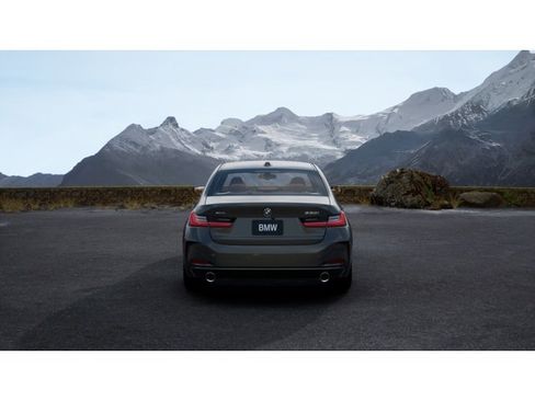 New 2026 BMW 330i xDrive Sedan AWD/4WD image 5