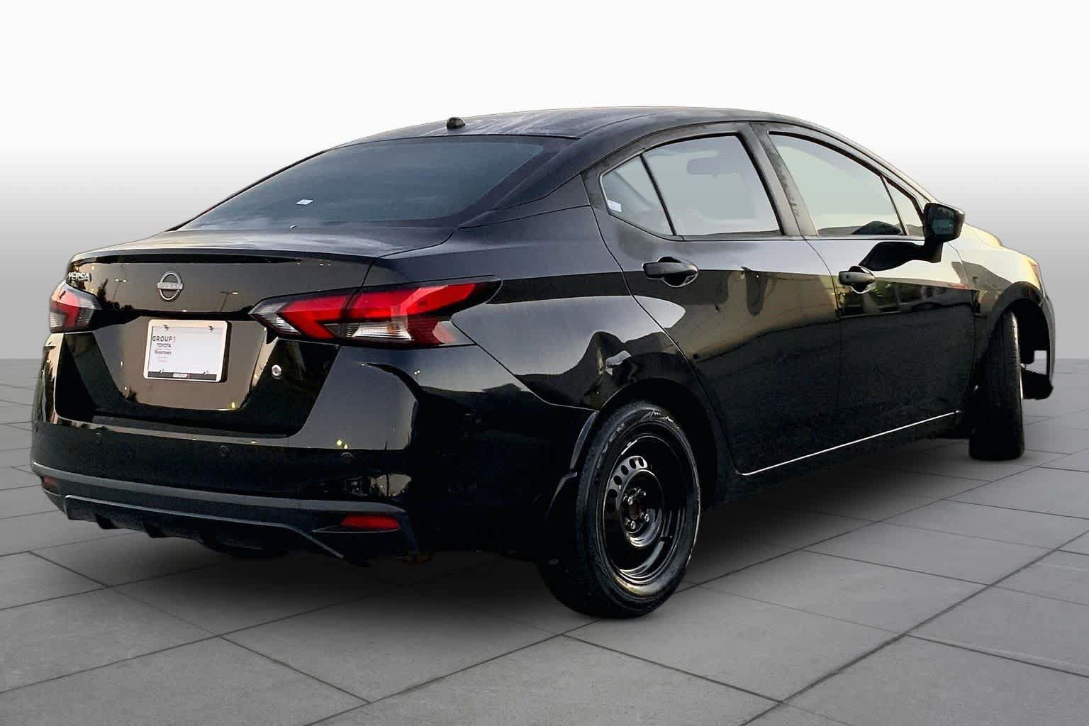 Used 2023 Nissan Versa S w/ Trunk Package FWD image 12