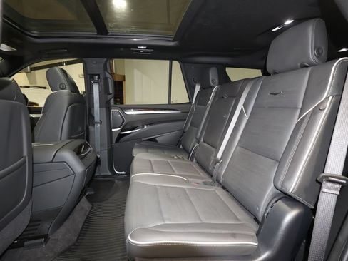 Certified 2025 Cadillac Escalade Premium Luxury w/ Touring Package AWD/4WD image 24