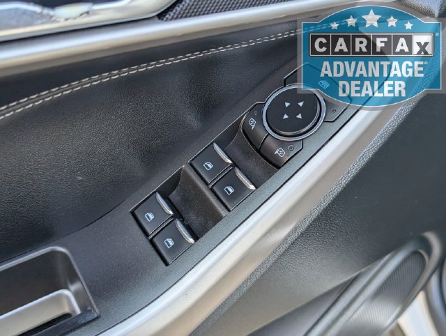 Used 2024 Ford Explorer XLT AWD/4WD image 14