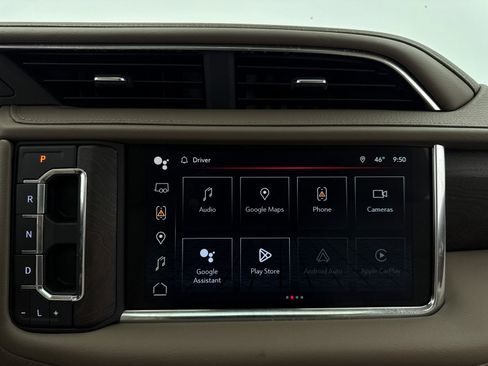 Used 2023 GMC Yukon Denali w/ Denali Reserve Package image 25