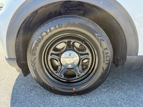 Used 2022 Ford Explorer 4WD Police Interceptor image 36