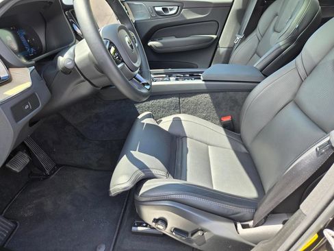 Used 2026 Volvo XC60 B5 Ultra w/ Climate Package AWD/4WD image 13