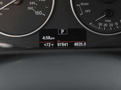 Used 2018 BMW 320i Sedan image 17