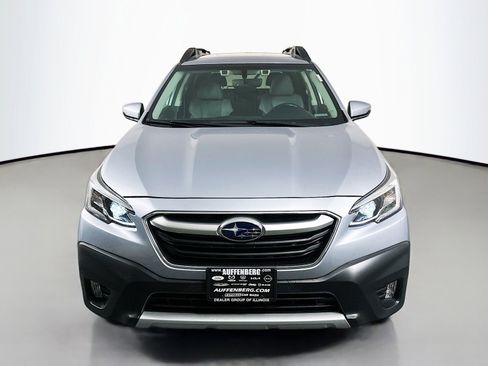 Used 2021 Subaru Outback Limited XT AWD/4WD image 2
