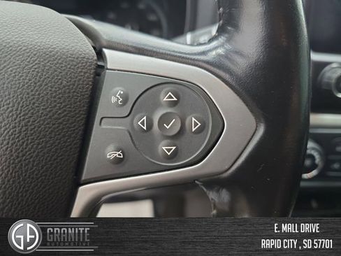 Used 2018 Chevrolet Colorado LT w/ LT Convenience Package image 30