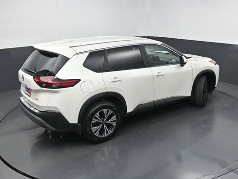 Used 2023 Nissan Rogue SV FWD image 32