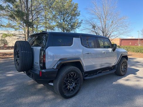 Used 2024 GMC Hummer EV 2X image 6