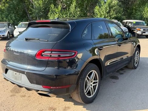 Used 2018 Porsche Macan AWD/4WD image 6