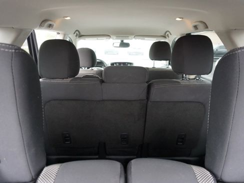 Used 2020 Nissan Pathfinder SV w/ Cargo Package FWD image 15