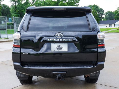 Used 2014 Toyota 4Runner SR5 Premium RWD image 18