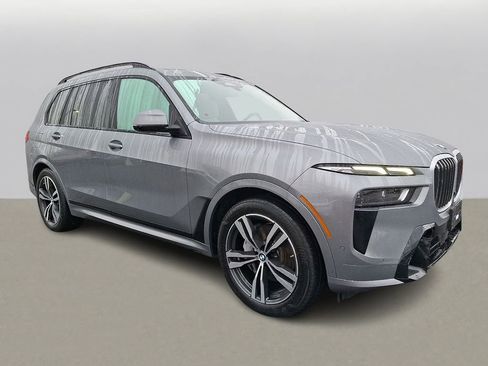Certified 2024 BMW X7 xDrive40i w/ M Sport Package AWD/4WD image 3