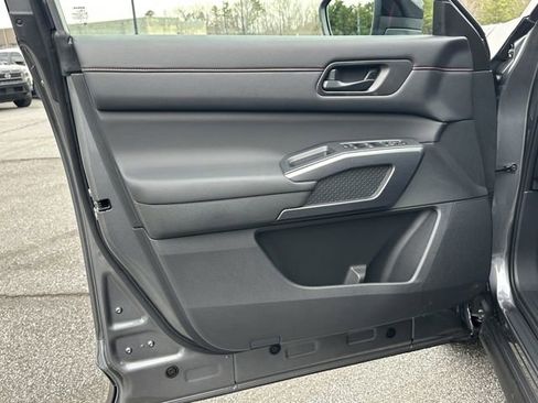 New 2026 Nissan Pathfinder Rock Creek image 11