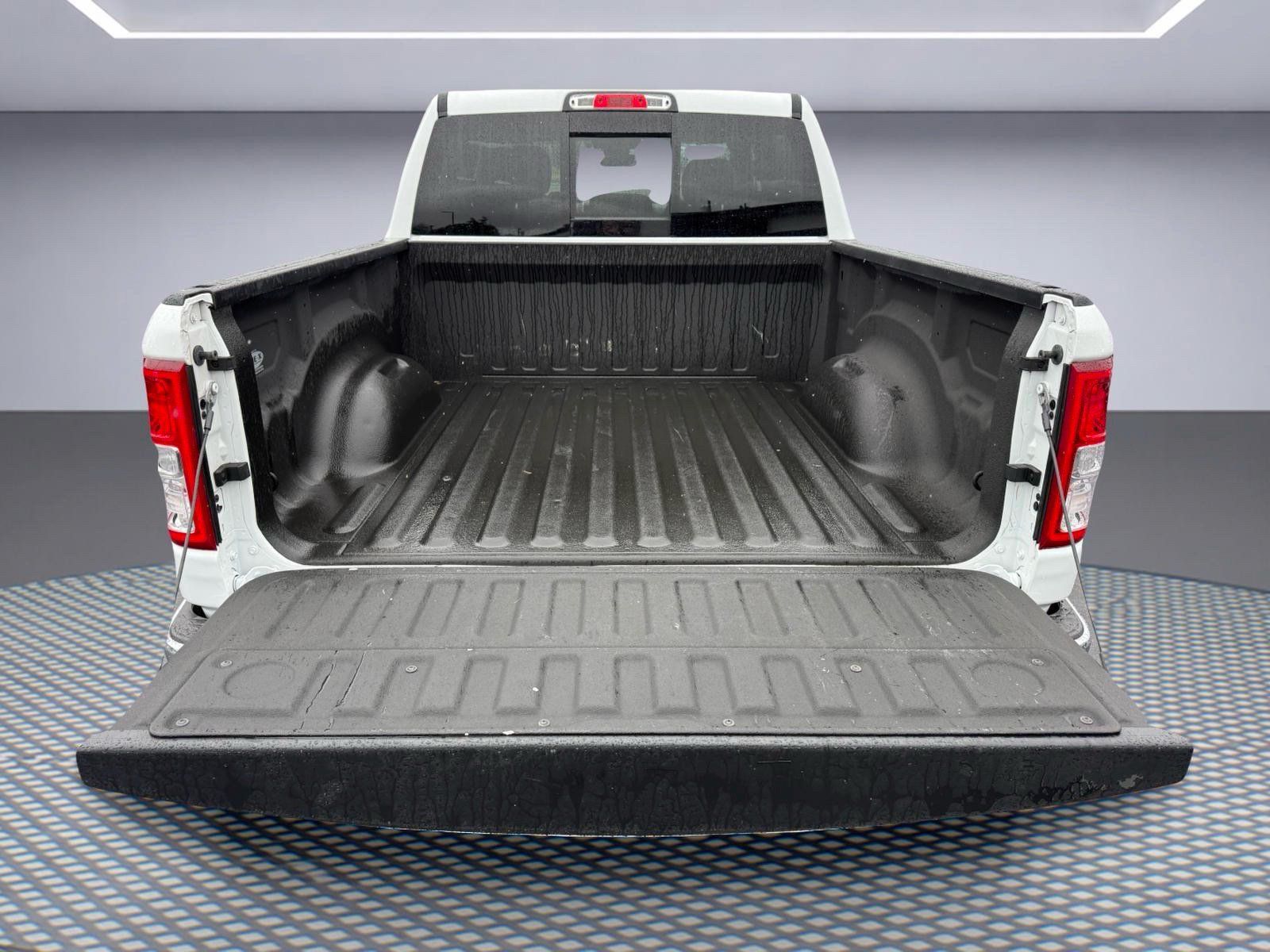 Used 2022 RAM 1500 Big Horn AWD/4WD image 8