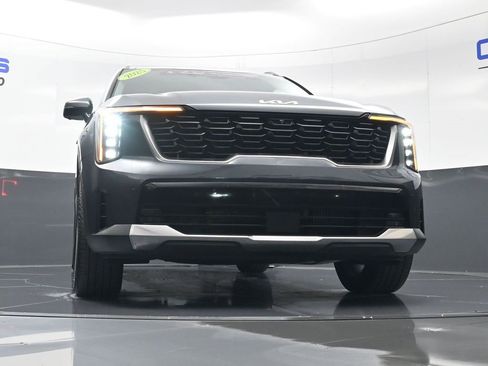 Certified 2025 Kia Sorento SX image 43