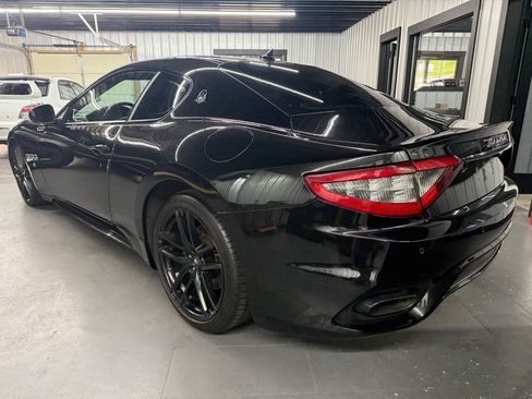 Used 2018 Maserati GranTurismo Sport RWD image 29