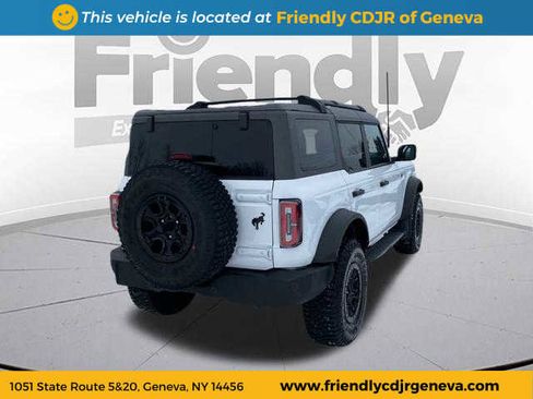 Used 2023 Ford Bronco Wildtrak image 5